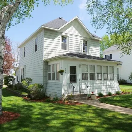 Buy this 4 bed house on 277 3rd Street East in Wabasha, MN 55981