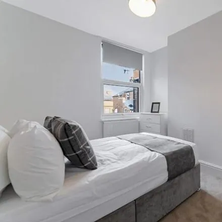 Image 8 - 29 Wallan Street, Nottingham, NG7 5ND, United Kingdom - Duplex for rent