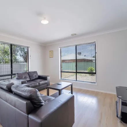 Rent this 3 bed house on Ascot VIC 3551