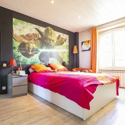 Rent this 4 bed house on 30400 Villeneuve-lès-Avignon