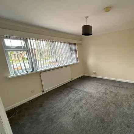 Image 3 - Gillity Avenue, Walsall, WS5 3PP, United Kingdom - House for rent