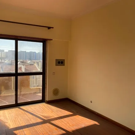 Rent this 2 bed apartment on Sacavém Ceramic Museum in Praça Manuel Joaquim Afonso, 2685-137 Loures