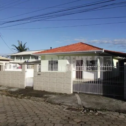 Rent this 2 bed house on Rua César Augusto de Souza in Carianos, Florianópolis - SC