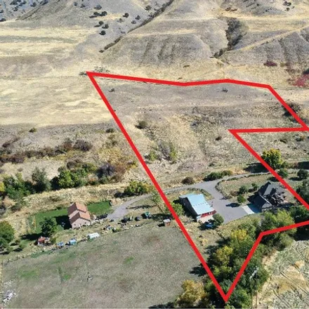 Image 5 - 4909 South Hollow Road, Nibley, Cache County, UT 84321, USA - House for sale