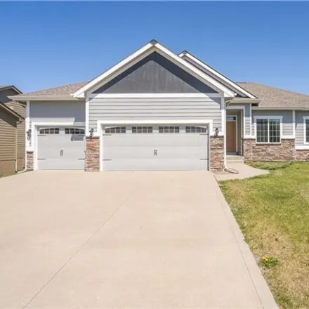 Buy this 4 bed house on 1698 Northwest 31st Street in Ankeny, IA 50023