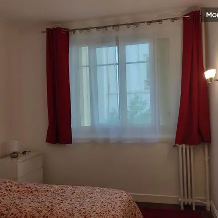 Rent this 1 bed apartment on 30 Rue des Poissonniers in 92200 Neuilly-sur-Seine, France