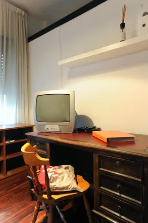 Image 3 - Via Tommaso Silvestri, 20, 00135 Rome RM, Italy - Room for rent