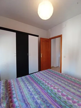 Image 3 - Calle Aurora, 28035 Madrid, Spain - Apartment for rent