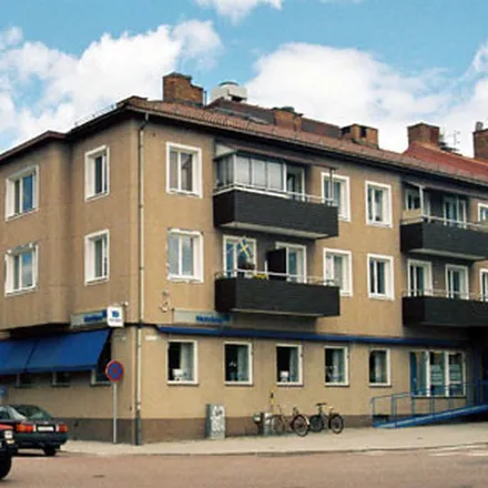 Rent this 3 bed apartment on SkandiaMäklarna in Baldersgatan, 811 31 Sandviken