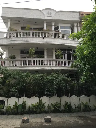 Rent this 3 bed house on New Delhi in Green Park Extension, IN