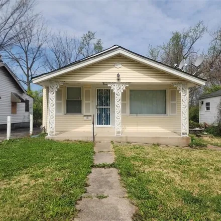 Buy this 1 bed house on 5639 Wilborn Drive in Jennings, MO 63136