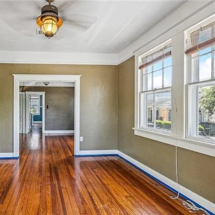 Image 5 - 703 Marengo St, New Orleans, Louisiana, 70115 - House for sale