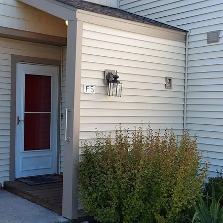 Image 7 - Solon Township, MI, 49621 - Townhouse for rent