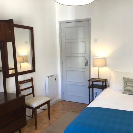 Rent this 3 bed room on Rua Maria 53 in 1170-212 Lisbon, Portugal