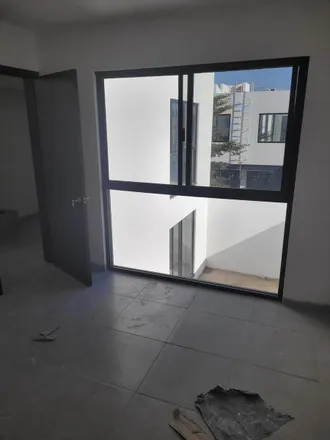 Buy this studio house on Calle Álvaro Obregón 506 in Obrera, 37340 León