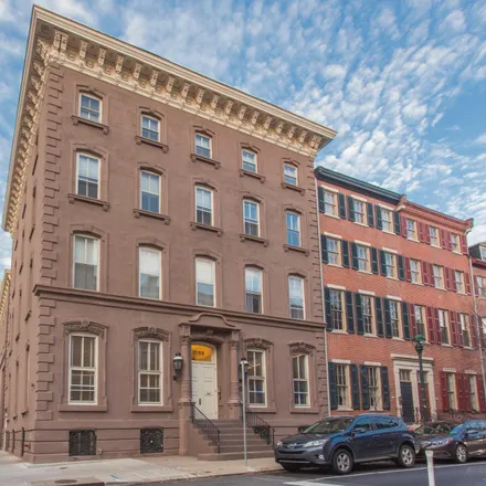 Rent this 1 bed townhouse on Green Street Coffee in Spruce Street, Philadelphia