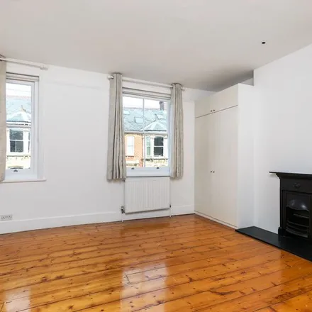 Rent this 1 bed apartment on Fairfield Road in Winchester, SO22 6SF