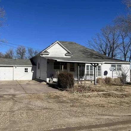 Buy this 1 bed house on 1067 East Walnut Street in Wellington, KS 67152