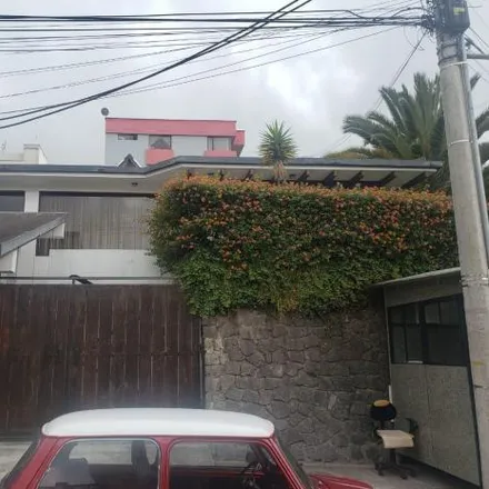 Buy this 4 bed house on Juan Manuel Pumara in 170104, Quito