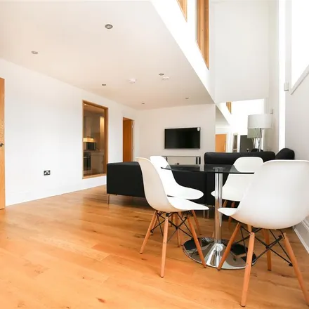 Rent this 3 bed apartment on Albatross Hostel in 51 Grainger Street, Newcastle upon Tyne