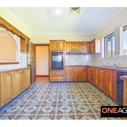 Image 2 - Fourteenth Avenue, Austral NSW 2179, Australia - Apartment for rent