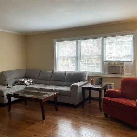 Image 3 - 191 Foshay Avenue, Graham, Mount Pleasant, NY 10570, USA - Apartment for rent