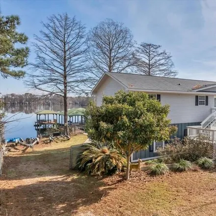 Buy this 4 bed house on 559 Smoak Bridge Circle in Worth County, GA 31796
