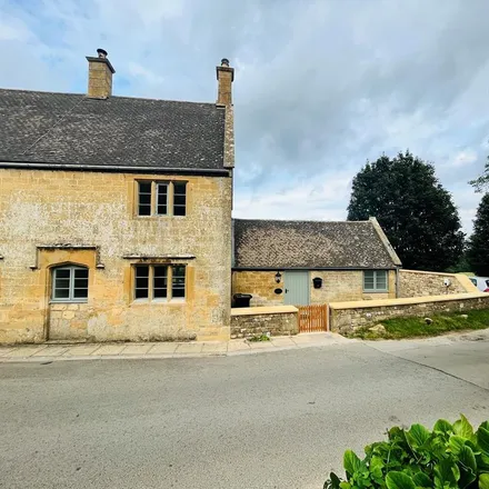 Rent this 2 bed house on unnamed road in Saintbury, WR12 7LE