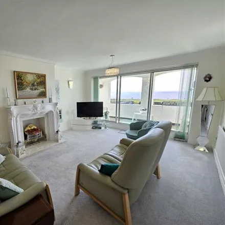 Image 4 - Clifton Drive, Lytham St Annes, FY8 5RA, United Kingdom - Apartment for sale