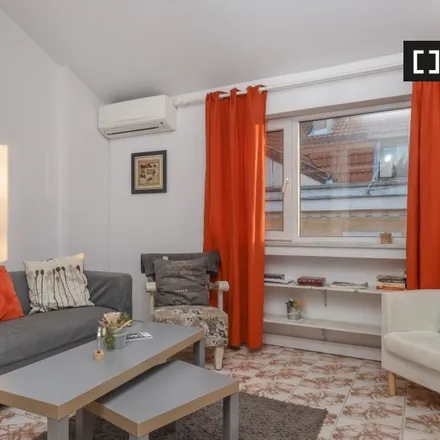 Rent this 3 bed apartment on Knyaz Boris Ⅰ 159 in Zona B-5-3, 1000 Sofia