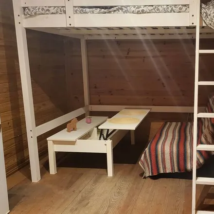 Rent this 1 bed townhouse on Rotunda da Associação Empresarial de Portugal in 4460-215 Matosinhos, Portugal