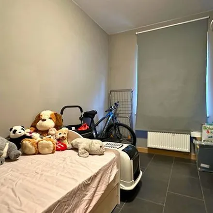 Rent this 2 bed apartment on Rue du Castor 33 in 4100 Seraing, Belgium