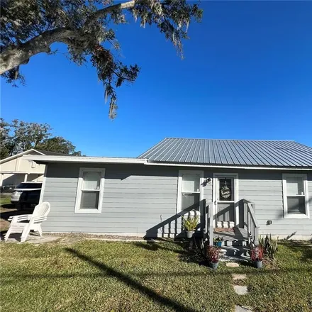 Buy this 2 bed house on 806 West Grant Street in Plant City, FL 33563