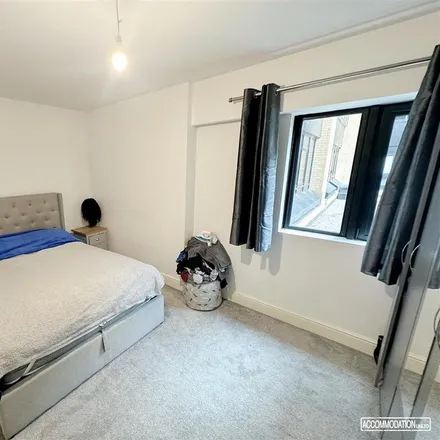 Image 5 - Whitchurch Lane, Bristol, BS14 0TW, United Kingdom - Apartment for rent