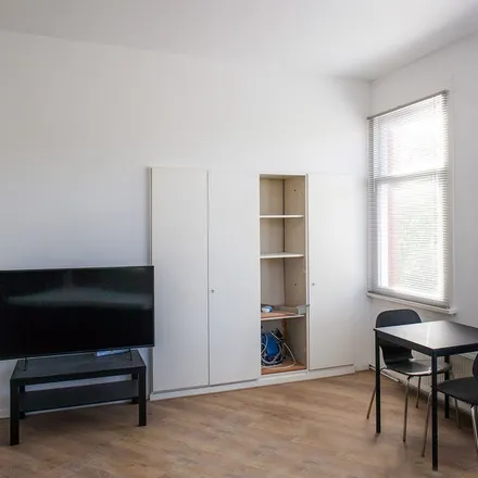 Rent this 4 bed apartment on Laak in Eliasstraat 49, 2522 CA The Hague