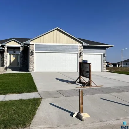 Buy this 3 bed house on South Faith Avenue in Sioux Falls, SD 57110