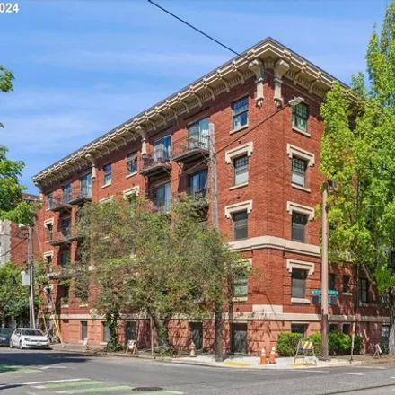 Buy this 1 bed condo on Royal Arms in 1829 Northwest Lovejoy Street, Portland