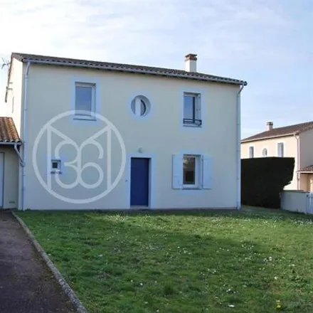 Buy this studio house on 1 Route de Brioux in 79170 Luché-sur-Brioux, France