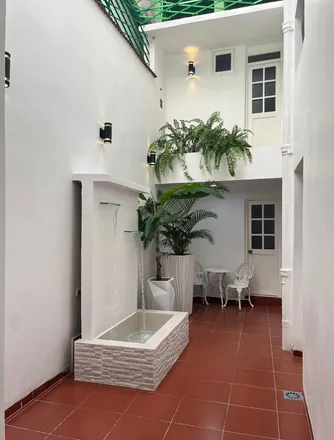 Rent this 1 bed house on Residencial Vía Tunel