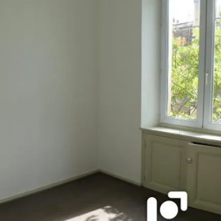 Rent this 2 bed apartment on Notre-Dame - Musée in Place de Lavalette, 38000 Grenoble