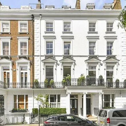 Buy this 6 bed townhouse on 32 Hyde Park Gate in London, SW7 5DQ
