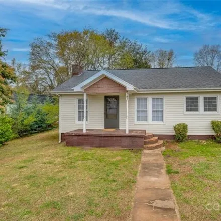 Buy this 2 bed house on 247 Oakland Road in Bakersville, Spindale