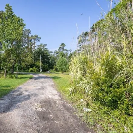 Image 5 - 17 Mashoes Road, Manns Harbor, Dare County, NC 27953, USA - House for sale