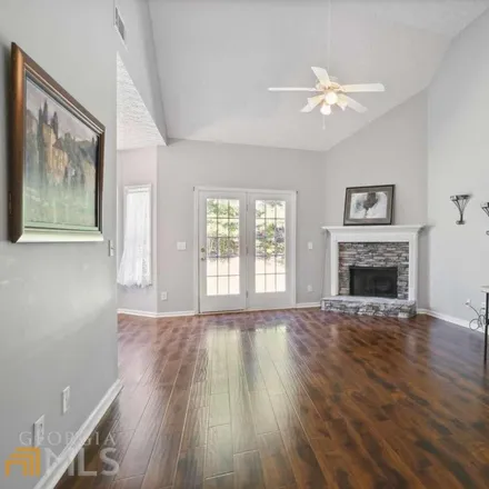 Image 4 - 521 Charles Drive, Holly Springs, GA 30115, USA - Townhouse for sale