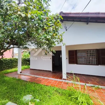 Buy this 2 bed house on Avenida Padre Anchieta in Jardim São João, Peruíbe - SP