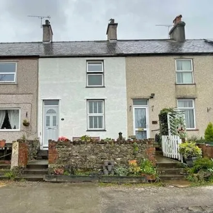 Buy this 2 bed townhouse on unnamed road in Llanddaniel Fab, LL60 6DU