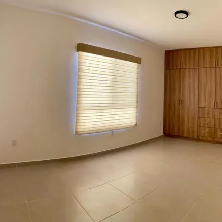 Rent this 3 bed apartment on Calle Fray Junípero Serra in Delegación Centro Histórico, 76020 Querétaro