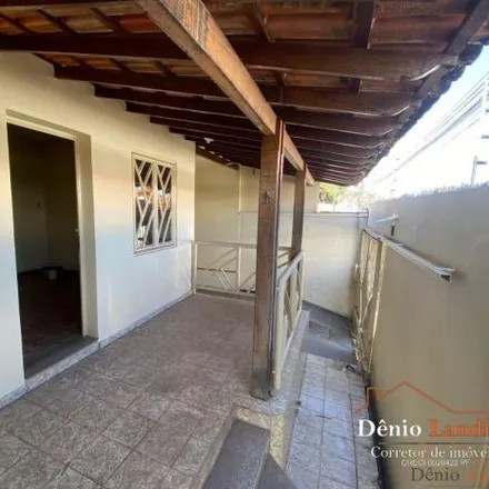 Buy this 3 bed house on Rua Ângelo Quadros in São José, Montes Claros - MG