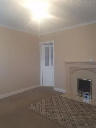 Image 2 - Hill Park Road, Jarrow, United Kingdom - Townhouse for rent