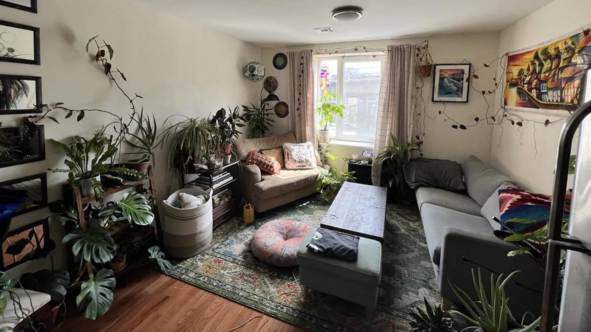960 Willoughby Avenue, New York, NY 11221, USA | Room for rent